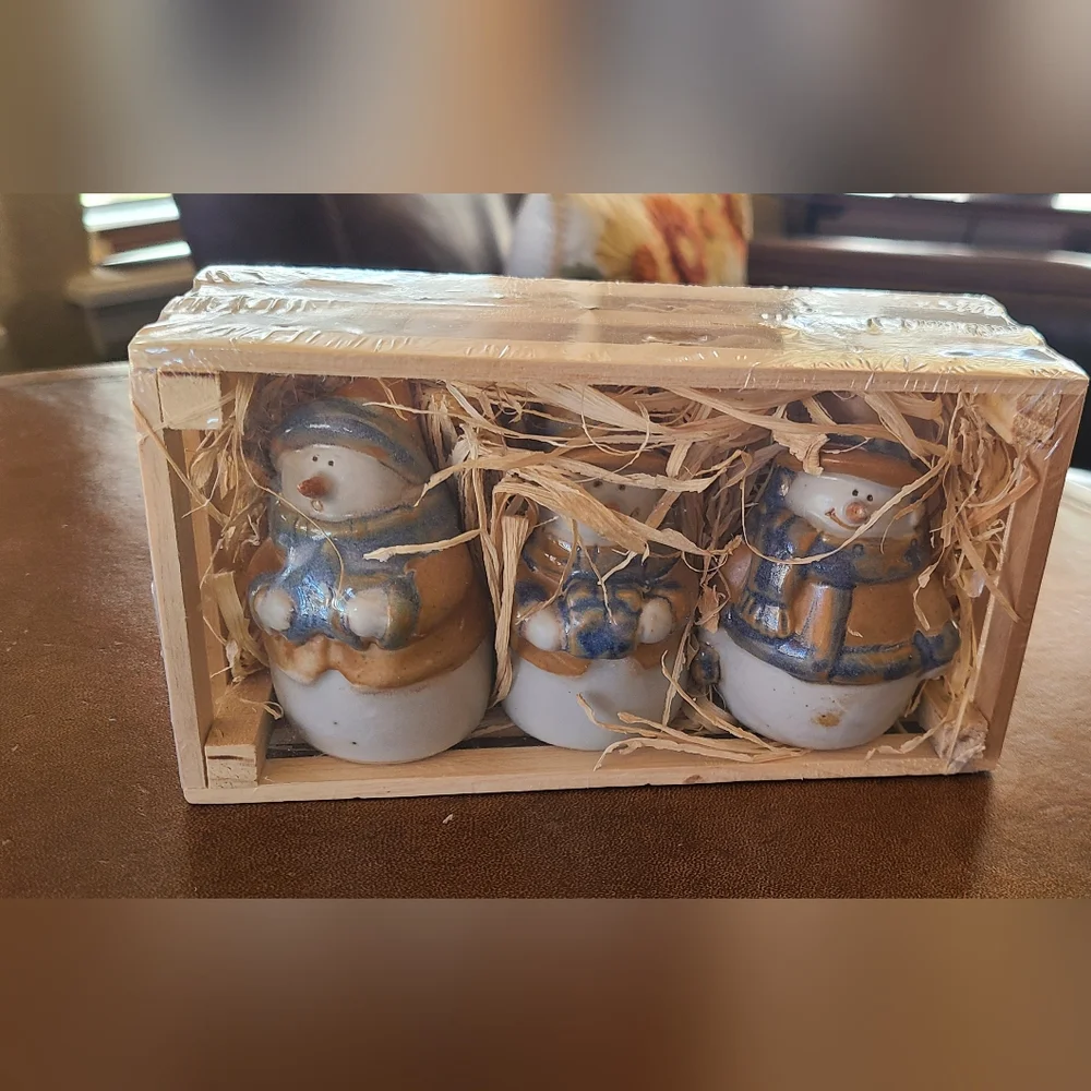 New in box Ceramic snowman bell ornaments in a wooden crate Pier 1